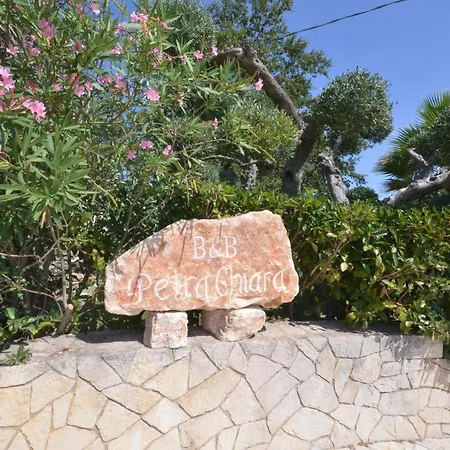 Bed & Breakfast Trulli Petra Chiara