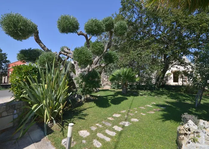 Trulli Petra Chiara Frühstückspension Locorotondo