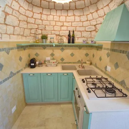 Couette-café Trulli Petra Chiara 3*