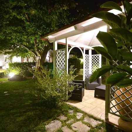 Couette-café Trulli Petra Chiara