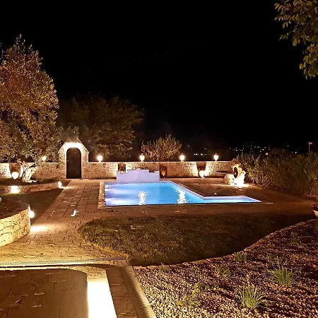 Couette-café Trulli Petra Chiara