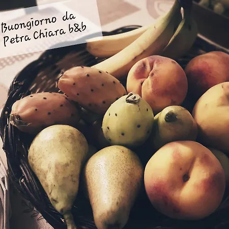 Trulli Petra Chiara 3* 洛科罗通多