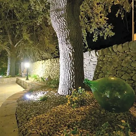 Trulli Petra Chiara Locorotondo