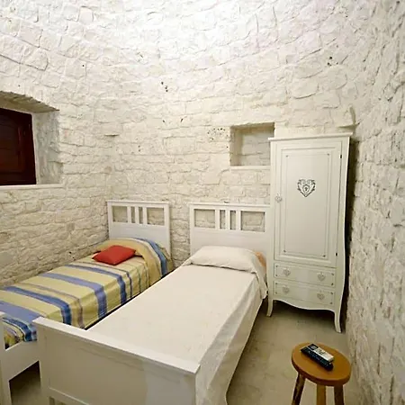 Trulli Petra Chiara Bed & Breakfast Locorotondo