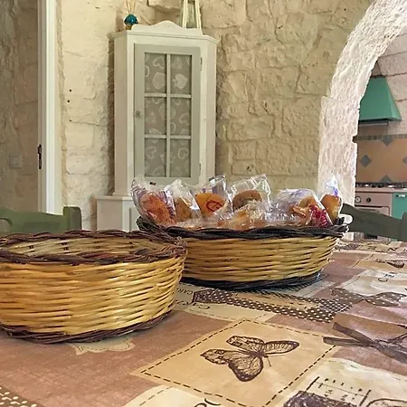 Trulli Petra Chiara 3*