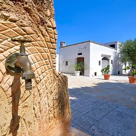 Trulli Petra Chiara 3* Locorotondo