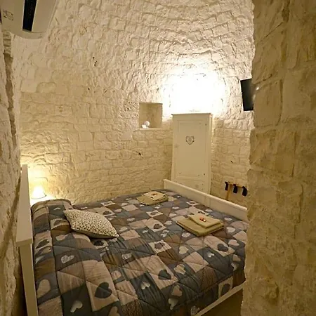 Trulli Petra Chiara Nocleg ze śniadaniem