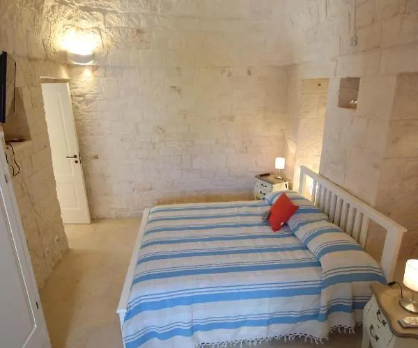 Trulli Petra Chiara Bed & Breakfast Locorotondo