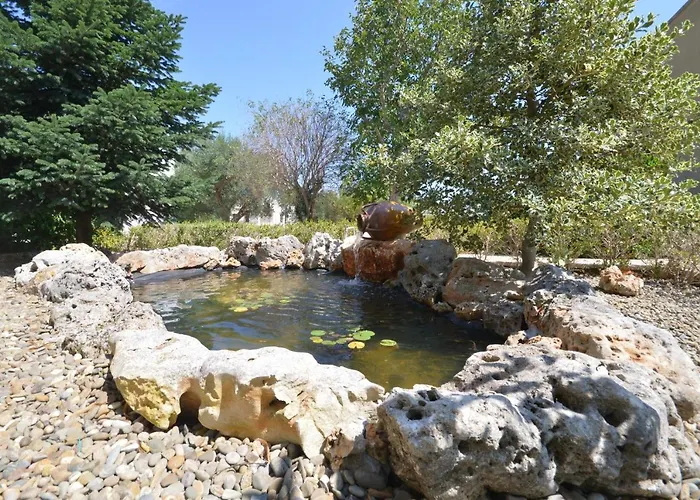 Trulli Petra Chiara Locorotondo