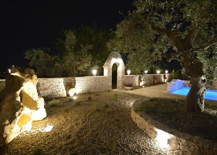 Trulli Petra Chiara 3*